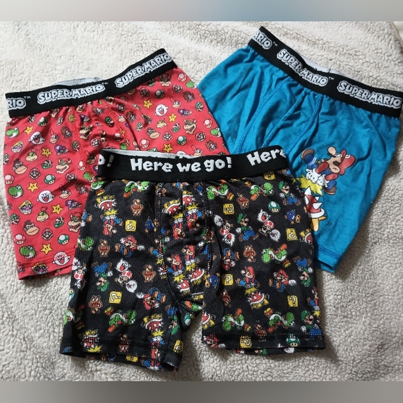 Boys Size 8 Boxers - Set of 9 pairs Mario Jurassic World - Picture 6 of 9